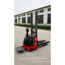 Full electric stacker in forklift manufacturer